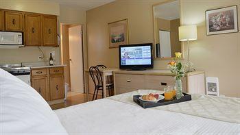 Maple Leaf Motel Inn Towne 오소유스 외부 사진